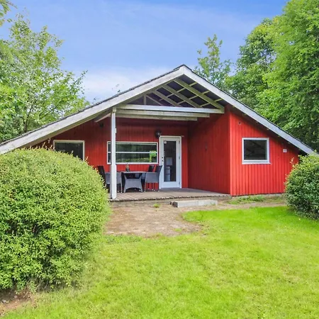 Faustina - 29km From The Sea By Interhome Feriehus *